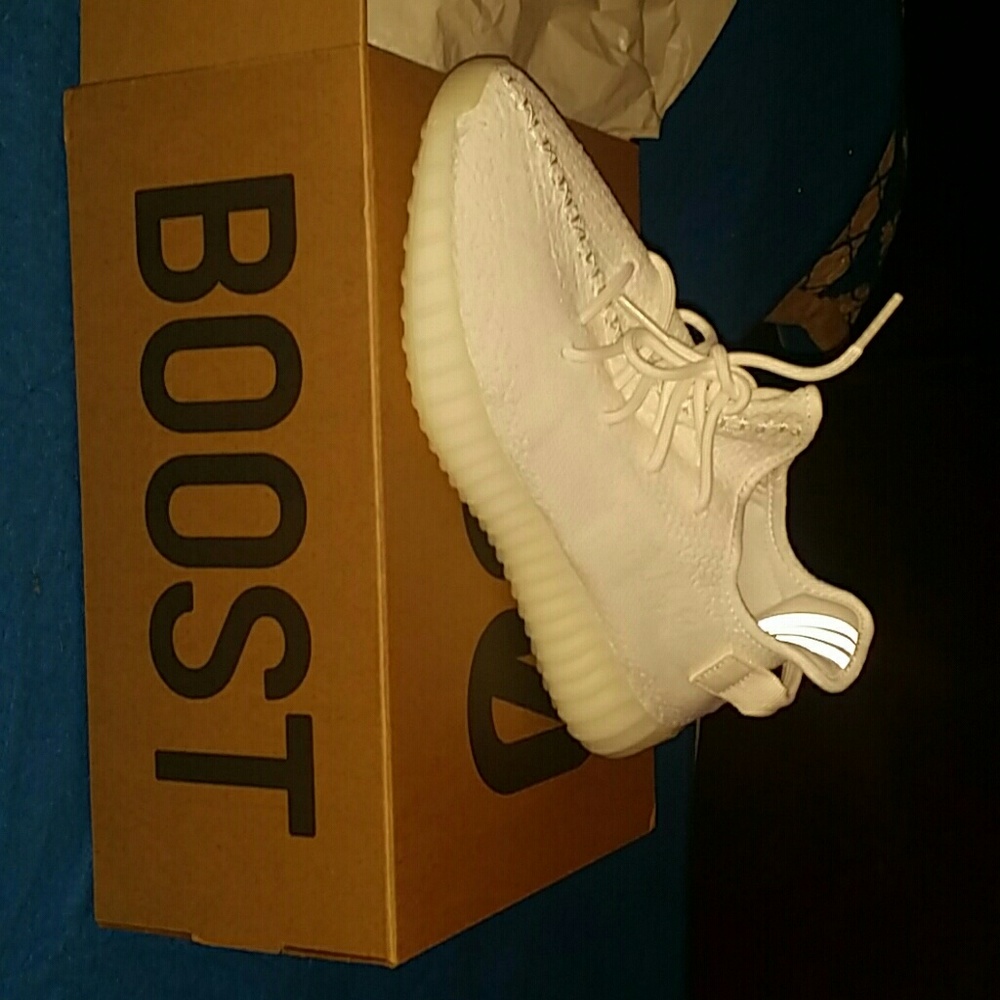 Yeezy boost 350 V2